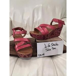 LifeStride Red Wedge Sandals Womens Size 7M Platform Comfort Strappy